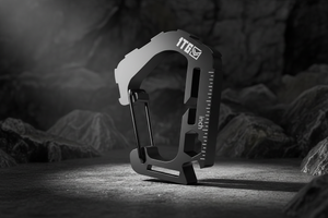 Why the 1TG Heavy Duty Carabiner Deserves a Spot on Your Bag